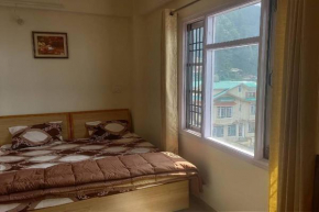 VALLEYVIEW OPEN TERRACE WALKING DISTANCE MALL ROAD
